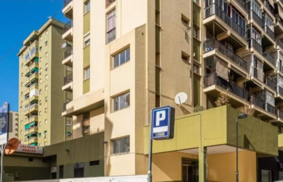 Dias Felices! Happy Days! Daire Torremolinos 0*,  İspanya